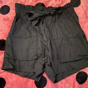Size 8 paper bag shorts